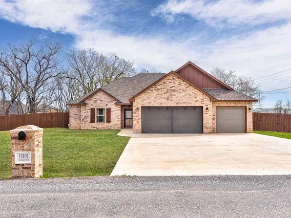 12102 NE Wild Ridge Dr, Elgin, OK 73538
