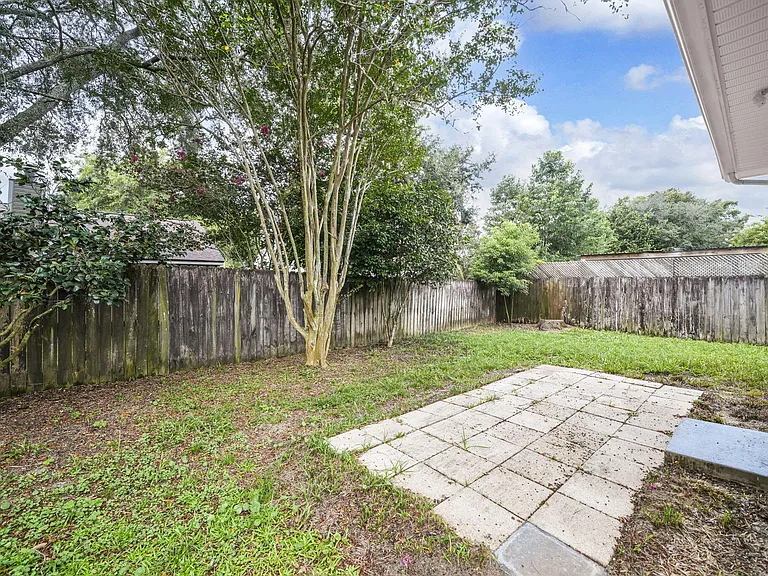 3930 Balsam Dr — Photo 30