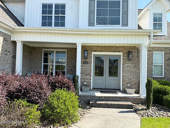 2nd image of 1017 Sedbrook Ln