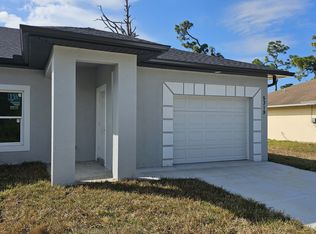 5319 30th St SW, Lehigh Acres, FL 33973