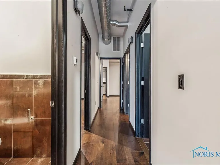 235 S Main St #1/2 — Photo 26