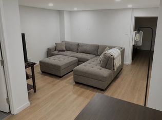 41 Westroyal Rd, Toronto, ON M9P 2C4