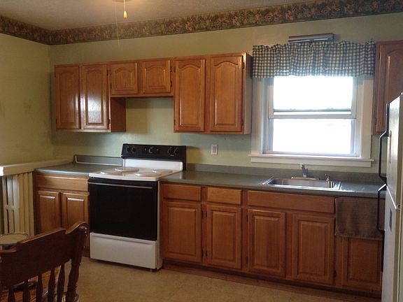 Apt. Kitchen 2nd. Floor