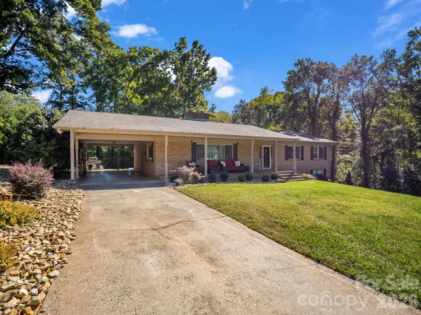 201 Center St, Spindale, NC 28160
