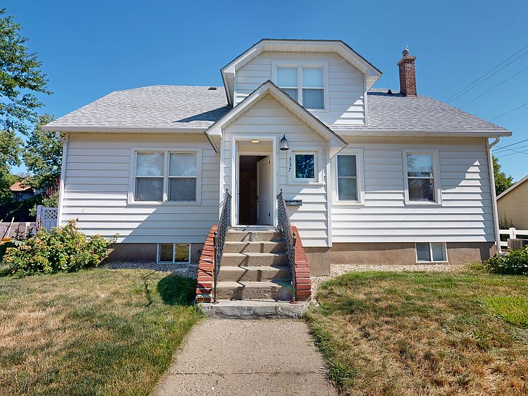 Listing photo 2
