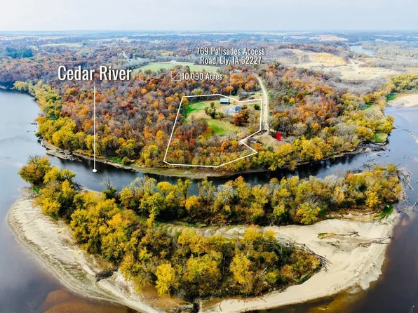 769 Palisades Access Rd, Ely, IA 52227