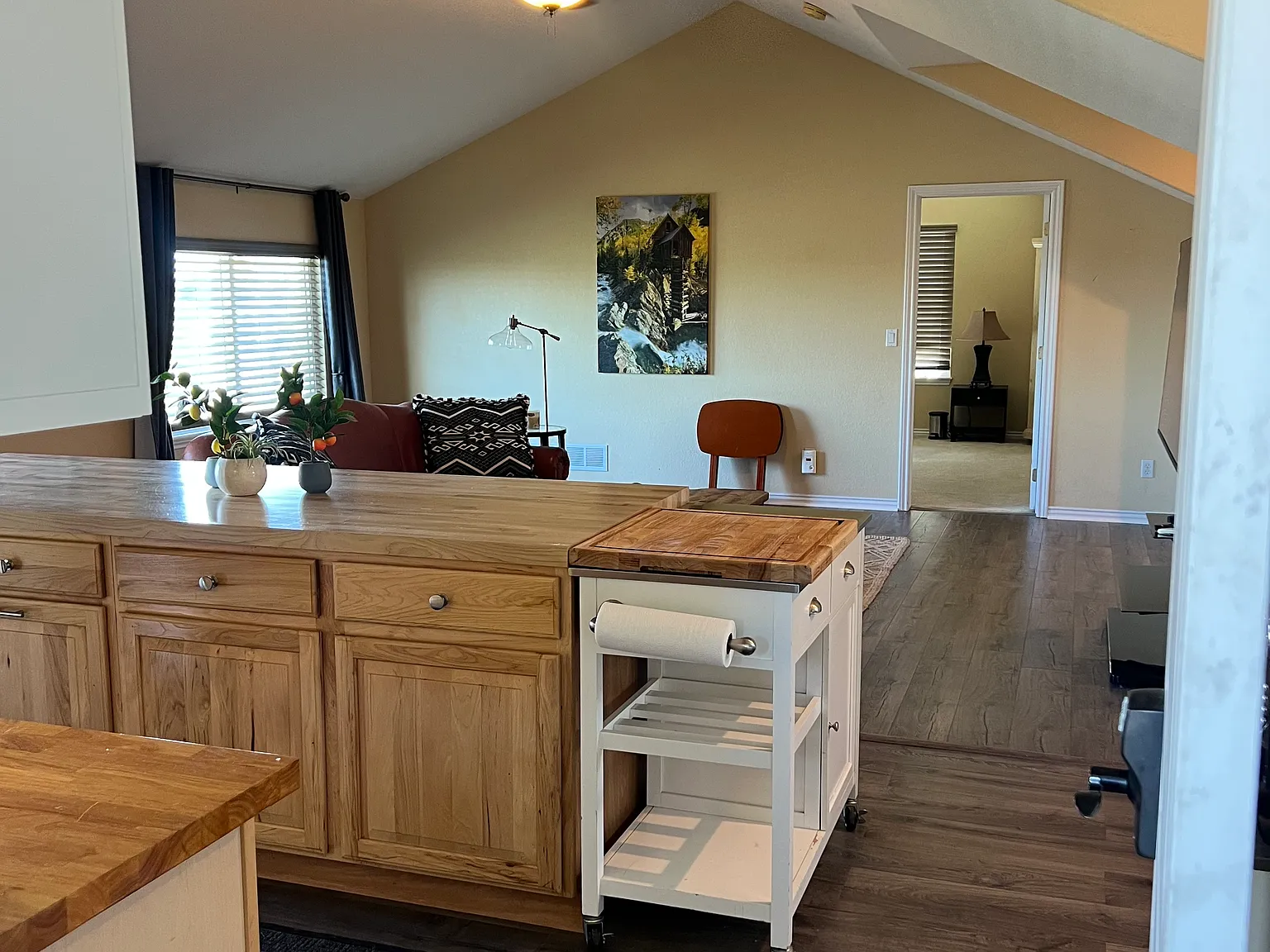 1 bed, 900 sqft, $1,850 — Photo 3