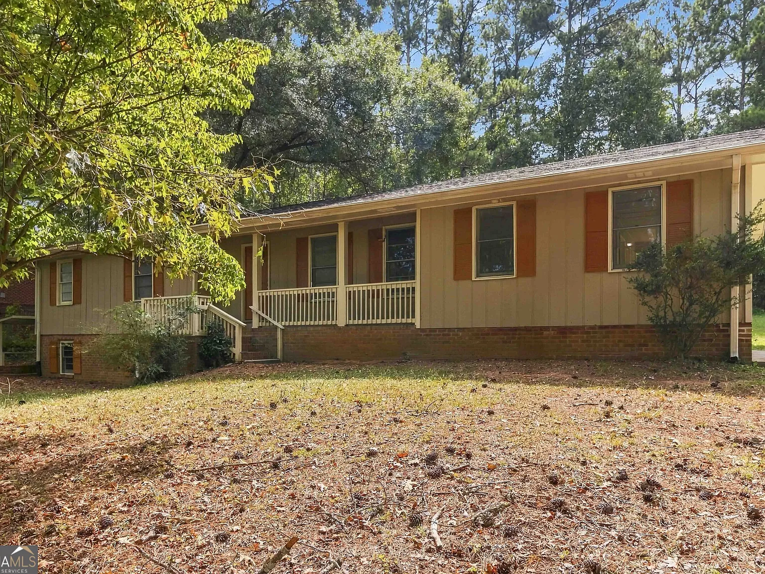 3 bed, 2.0 bath, 1380 sqft, $1,750 — Photo 1