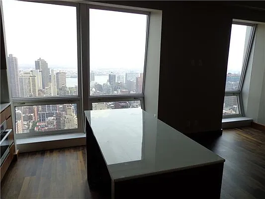 Rented by BARNES New York | media 11