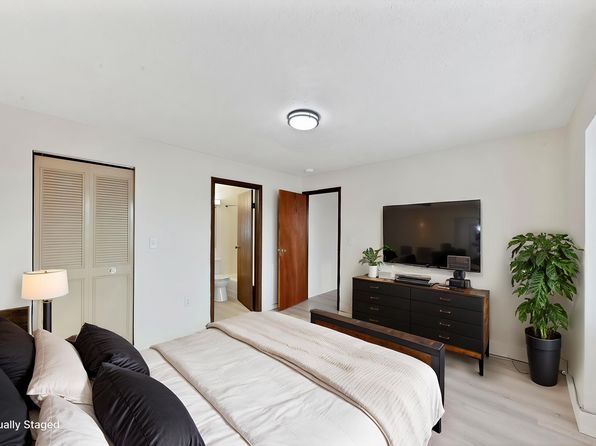 192 Pennsylvania Ave APT 8