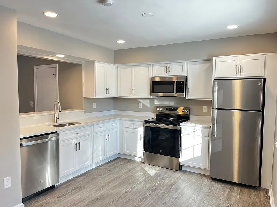 388 Perkins Ave #5-12