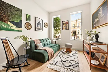 60-64 Catalpa Avenue, #1A