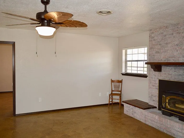 2948 Durango Dr — Photo 11