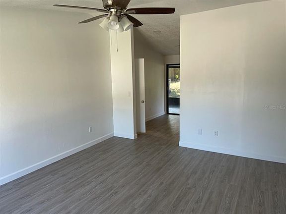 3rd image of 1223 Piney Branch Cir