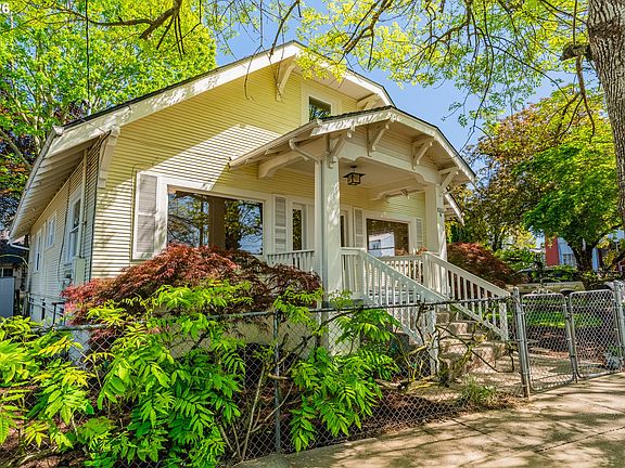 3rd image of 9806-9820 N Midway Ave
