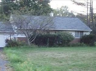 13288 Green Dr, Chesterland, OH 44026