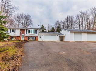 2409 Marion Rd, Walworth, NY 14568