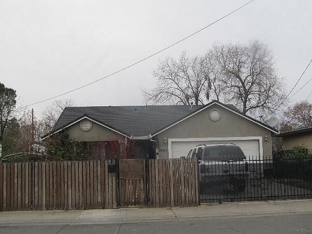 1st image of 3041 Belden St