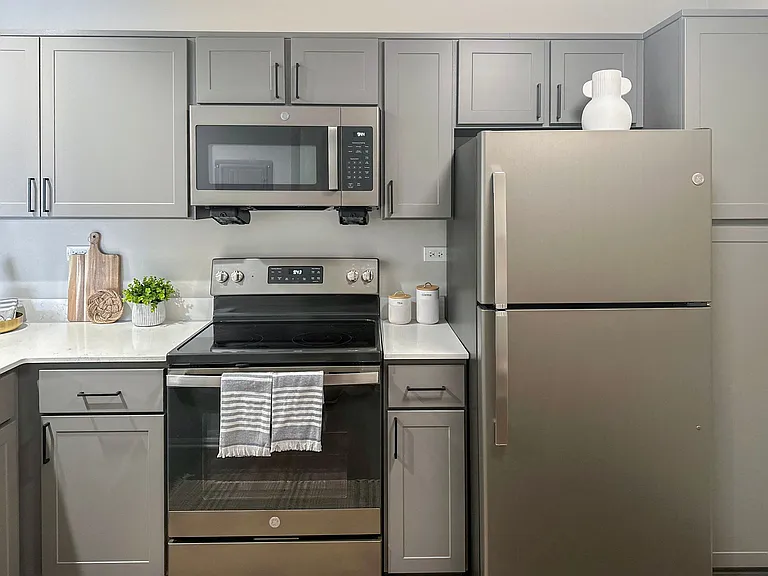 Green Trails Apartments — Photo 18