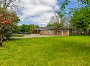 303 Killough St, Newark, TX 76071