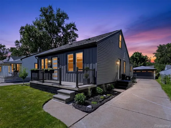1013 Bauman Ave, Royal Oak, MI 48073