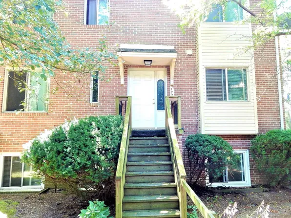 1728 Donlee Dr, Blacksburg, VA 24060