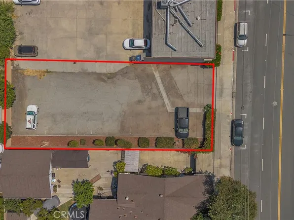 9721 Flower St, Bellflower, CA 90706