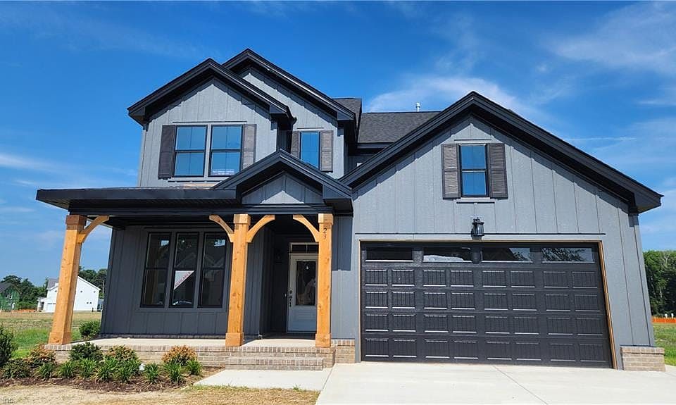 1st image of 23 River Edge Dr