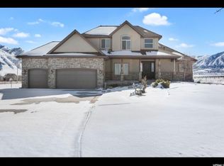 1075 E Tanglewood Rd, Erda, UT 84074