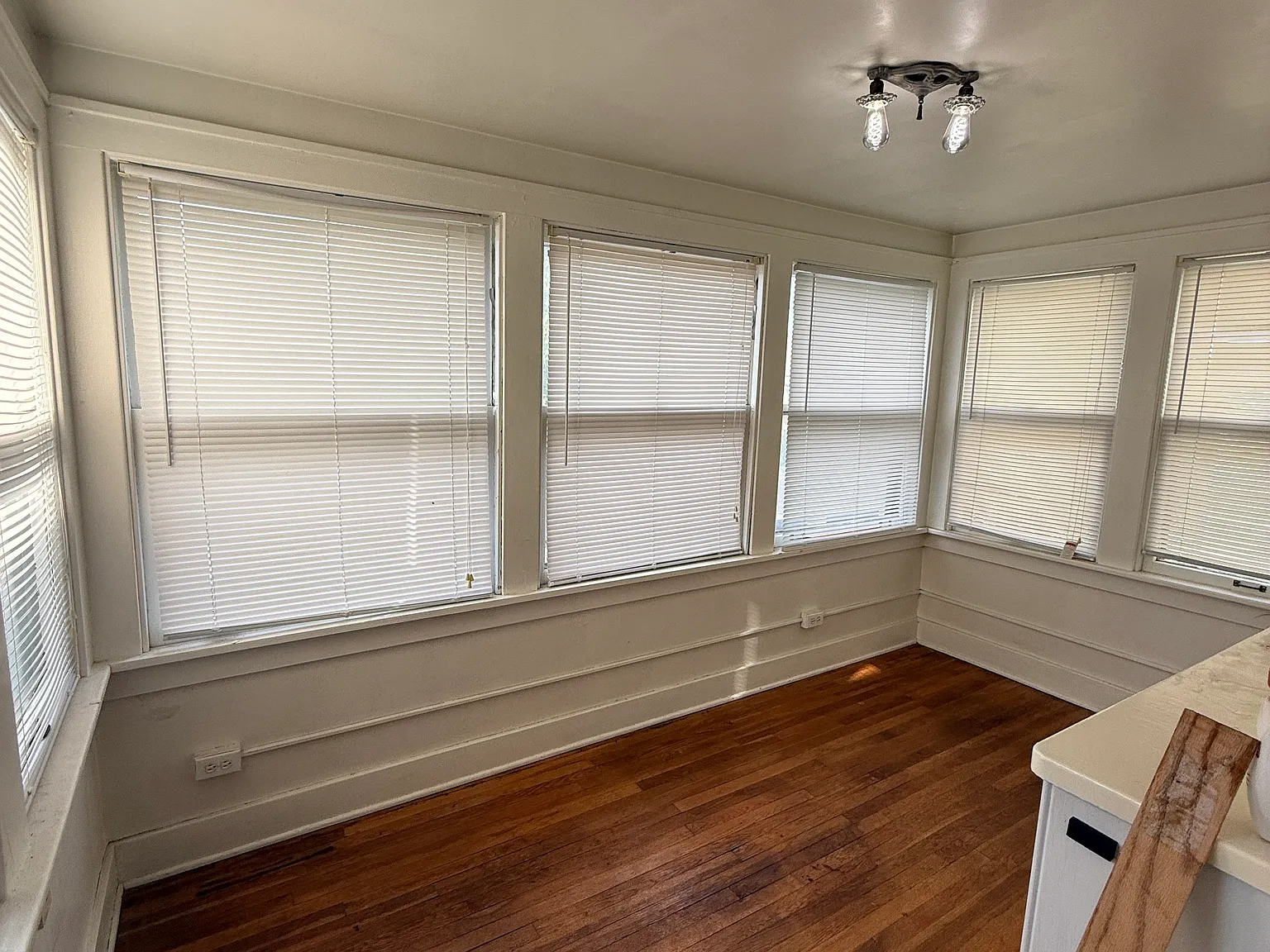 2 bed, 800 sqft, $1,195 — Photo 4