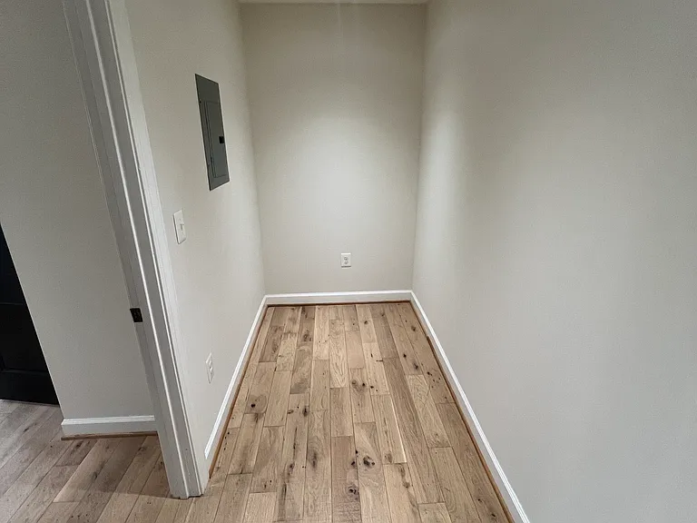 1829 13th St NW #201 — Photo 5