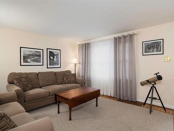 2nd image of 68 Marquette Ave