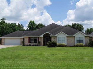 7733 Rosewood Dr, Lumberton, TX 77657