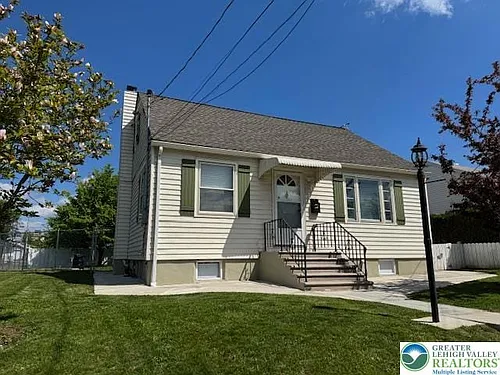 1617 E Cambridge St Photo 1