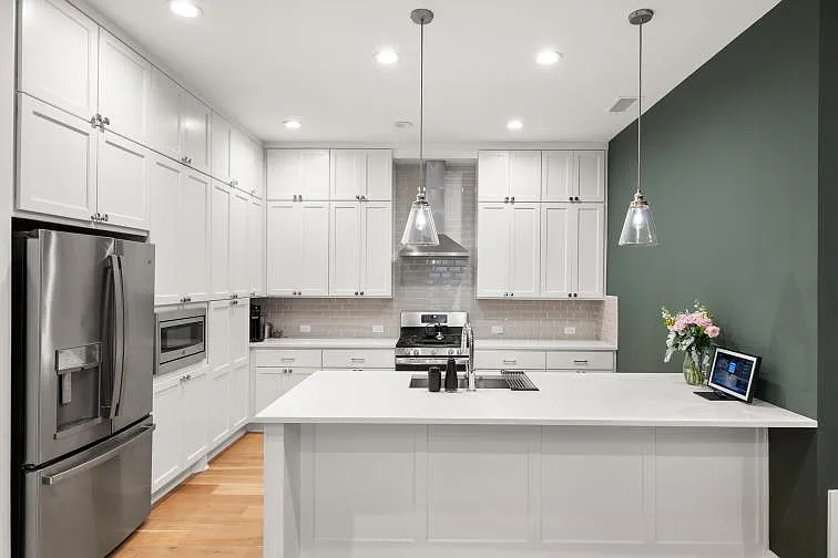 2240 Dalford St — Photo 11