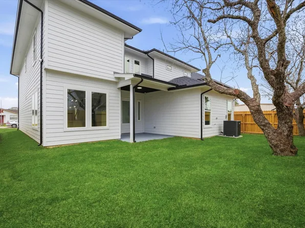 11626 Flintlock Rd, La Porte, TX 77571