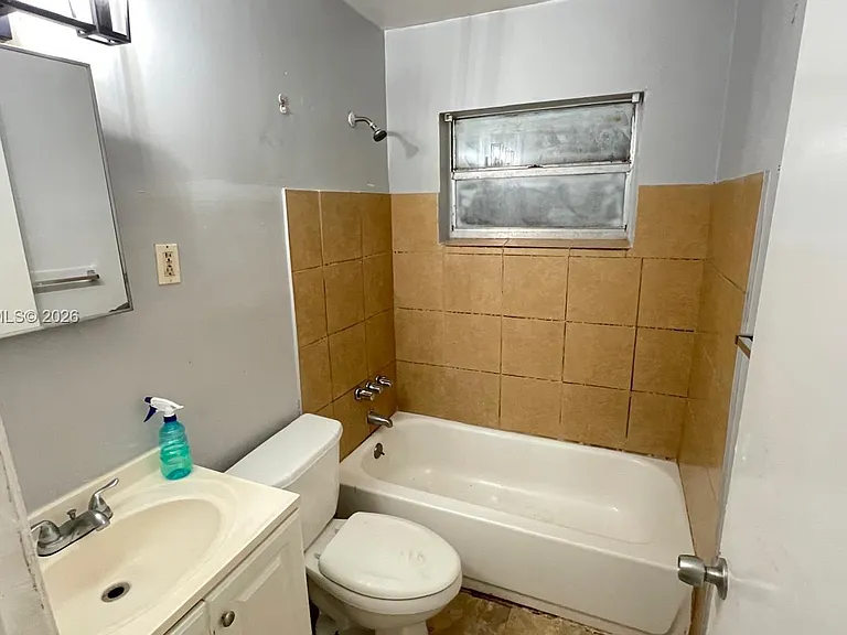 2908 Dunbar St — Photo 3