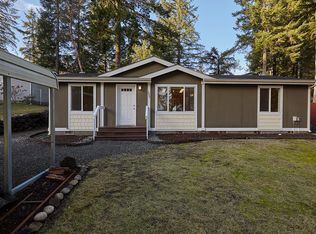 1061 NE Larson Lake Rd, Belfair, WA 98528