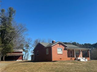 4704 Austin Traphill Rd, Elkin, NC 28621