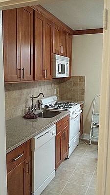 1st image of 1600 Caton Ave #2E