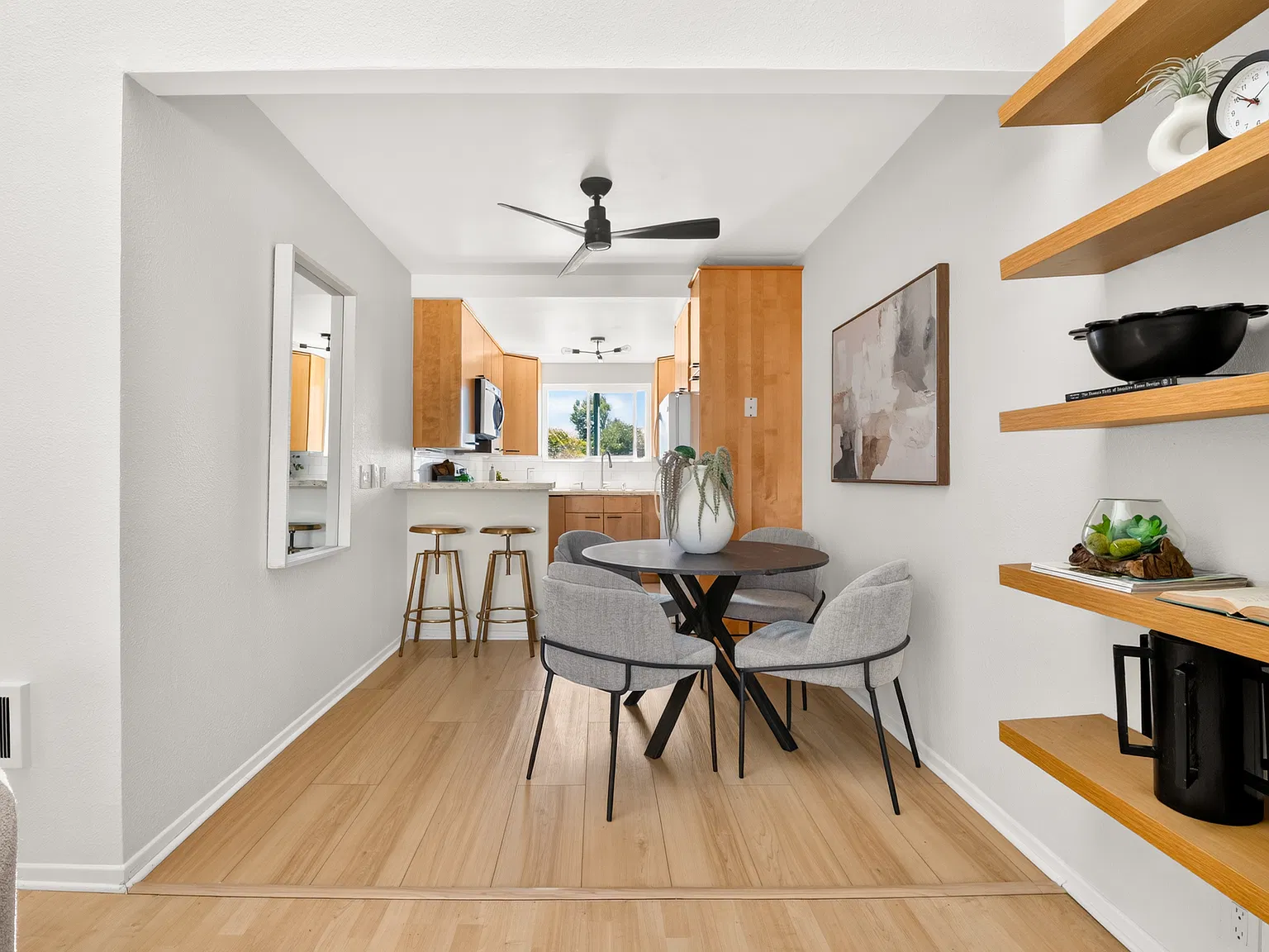 4412 Arizona St — Photo 4