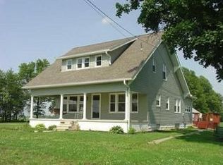 7409 Mink St SW, Pataskala, OH 43062