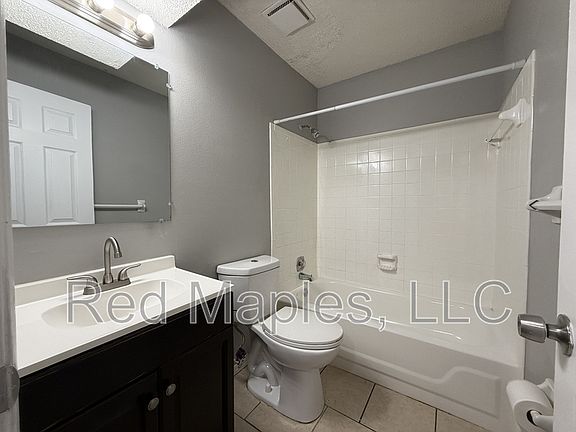 5th image of 1533 James Patrick Ln #3