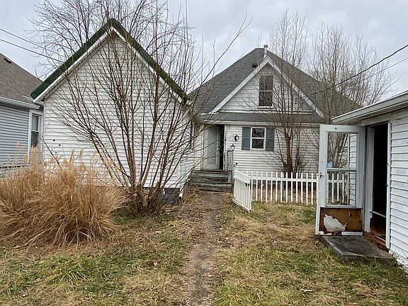 5th image of 2103 6th St