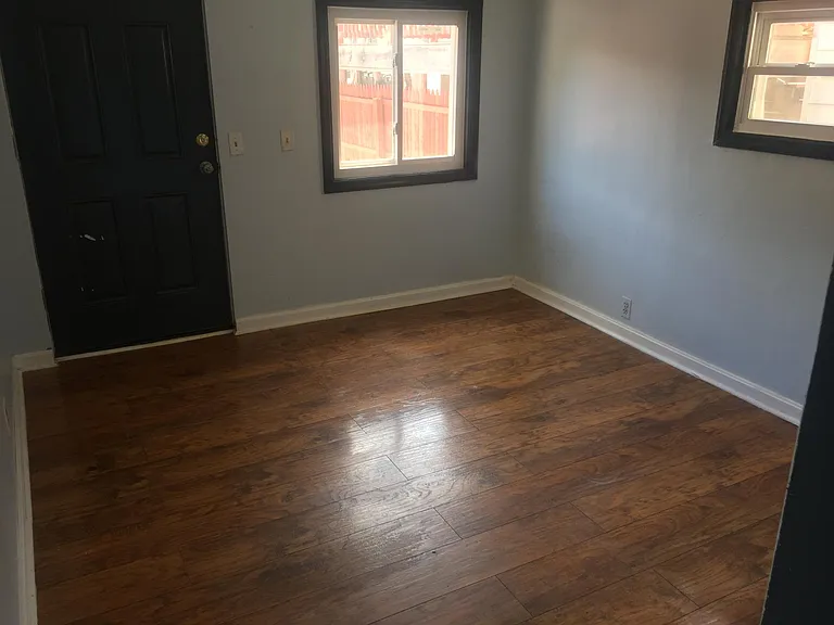 520 Kenyon St NW — Photo 12