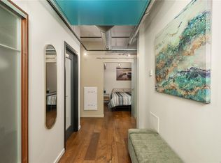 Jukebox Victoria, Victoria, BC V8V 0C9