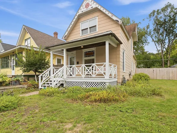 234 Sidney St E, Saint Paul, MN 55107
