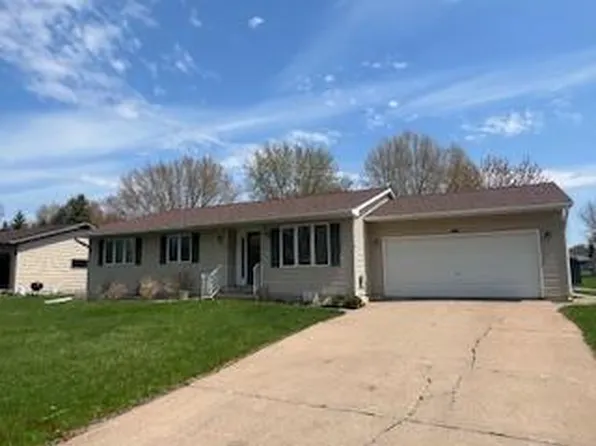 1450 6th Ave, Baldwin, WI 54002
