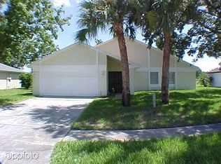 12729 Idaho Woods Ln, Orlando, FL 32824