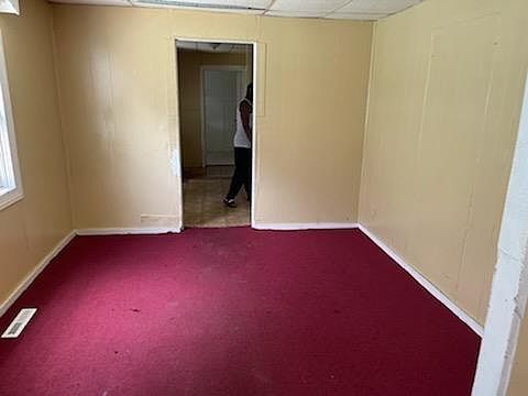 1st image of 9 Concord St #L